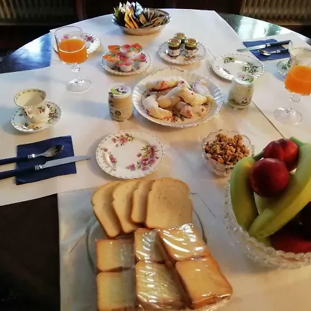 Due Querce بيت ضيافة Conscio