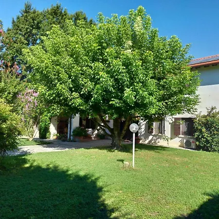 ゲストハウス Due Querce 3*