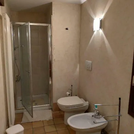 Due Querce ゲストハウス 3*