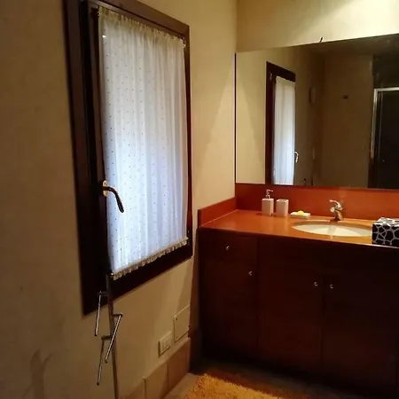 ゲストハウス Due Querce