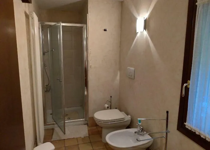 Due Querce Affittacamere 3*